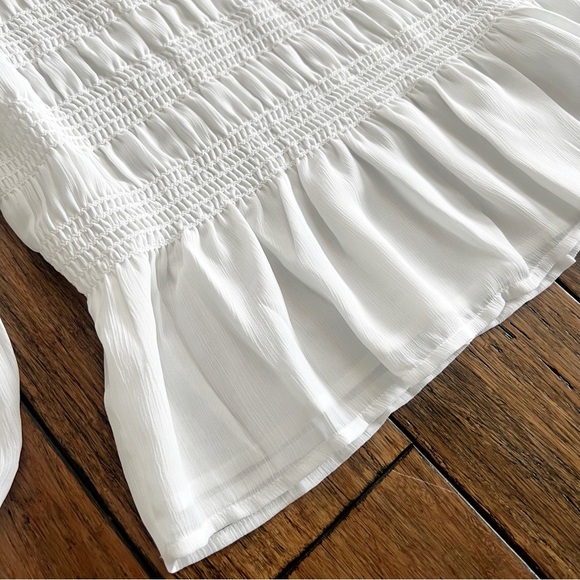 Express White Smocked Blouse Top Peplum Hem Large Chic Romantic Feminine Office - Picture 8 of 16